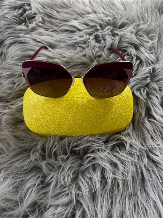 Emilio Pucci Accessories - Emilio Pucci Burgundy to Pink Gradient Cat-Eye Sunglasses with Yellow Case